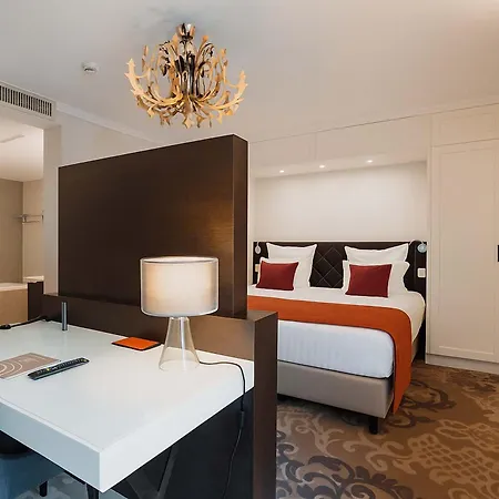 Le Boutique & Hotel 4*