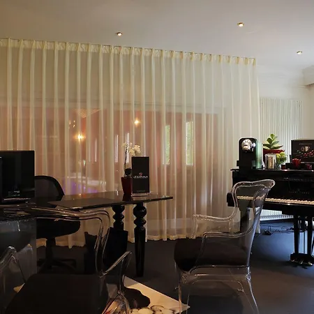 Hotell Le Boutique &